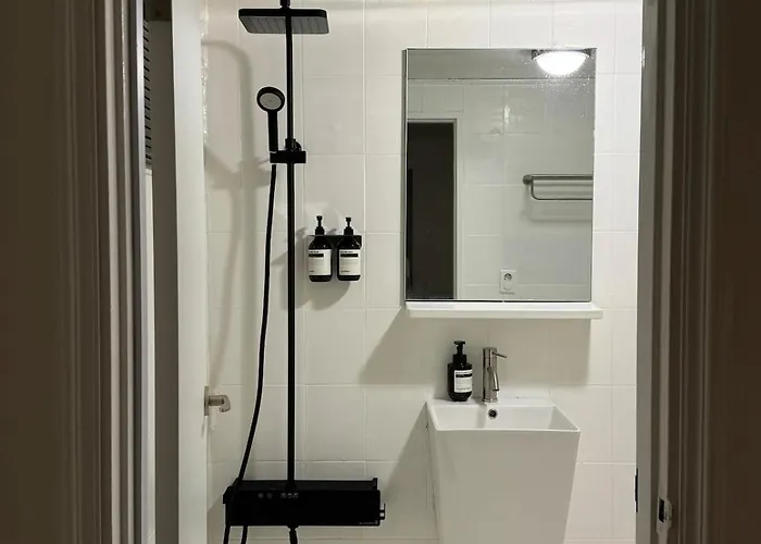 빌라 New Open 7-min Walk From Dmc Station, Airport Railroad Direct Line, Hongdae Entrance Station 1 Stop, 3 Bedrooms, 1 Bathroom